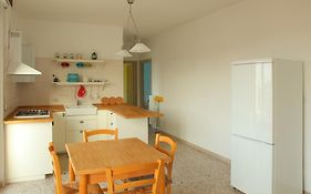 Summer And Winter Apartment
